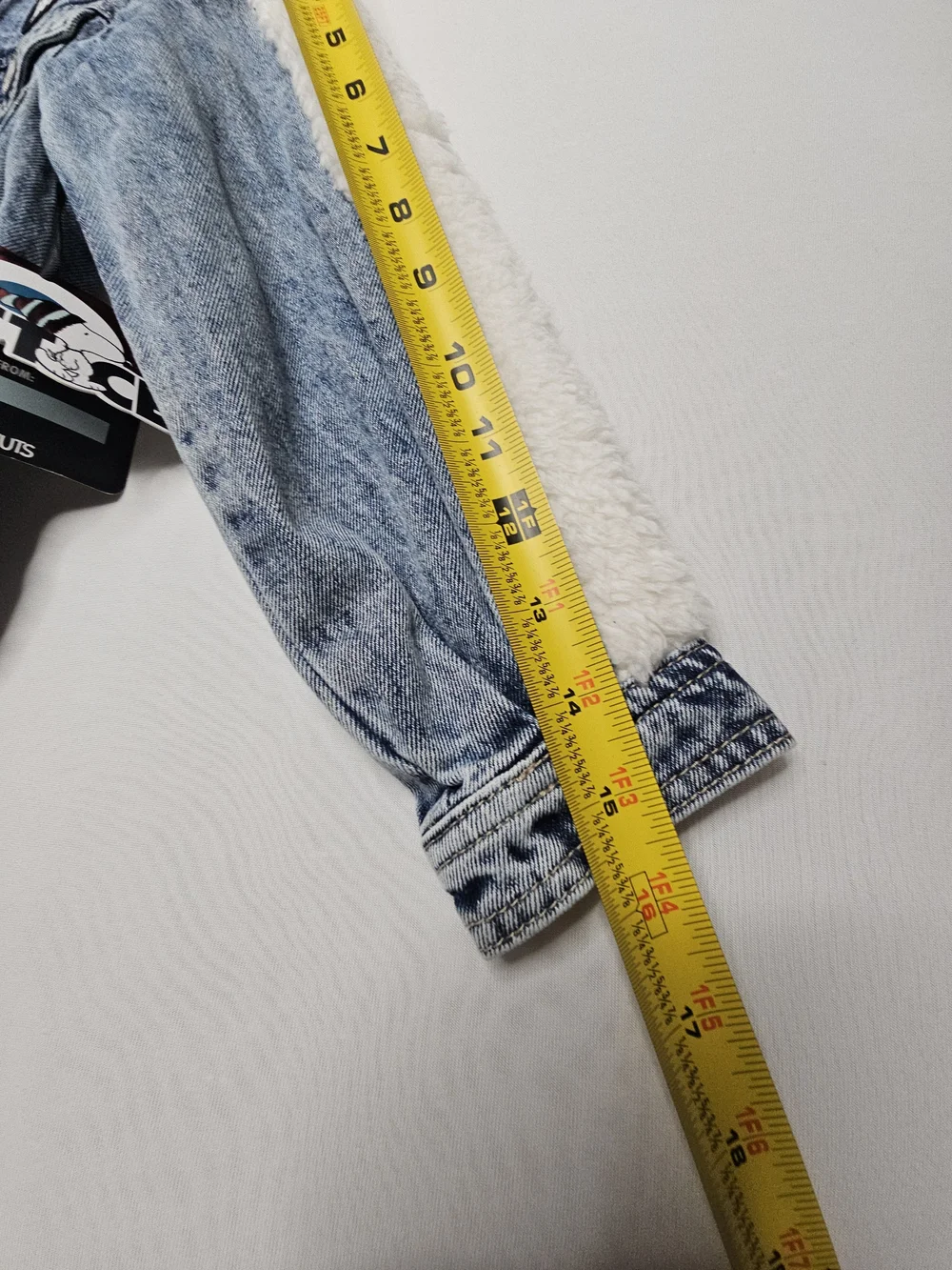 NWT Justice x Peanuts Snoopy Patch Acid Wash Denim Jacket Faux Fur Collar XS 5/6